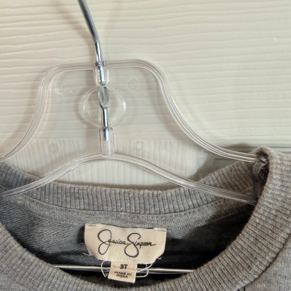 Jessica Simpson Heather Gray Kids 2pc outfit. - Picture 3 of 3